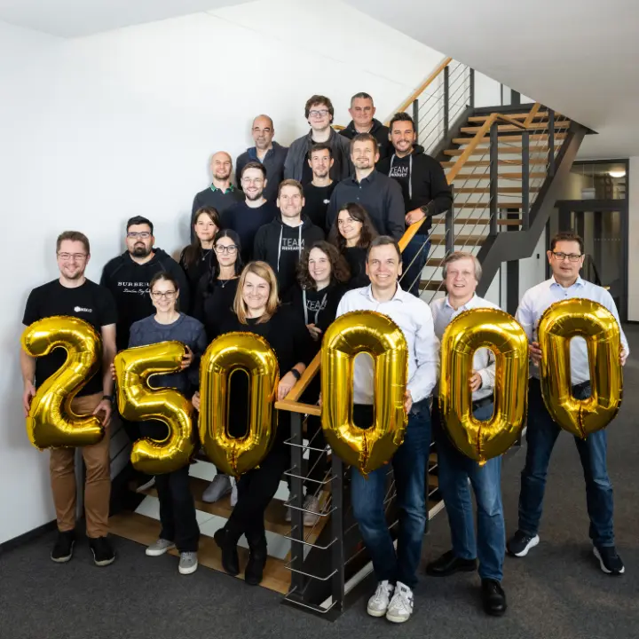 Das Bild zeigt das Team der BOX ID Systems GmbH.