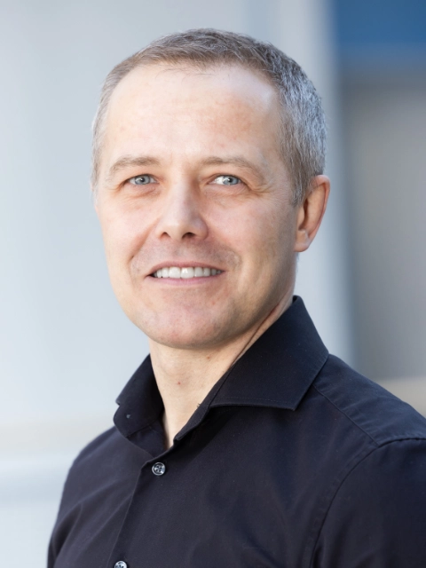Das Bild zeigt Matthias Piekarczyk - CSO von BOX ID.